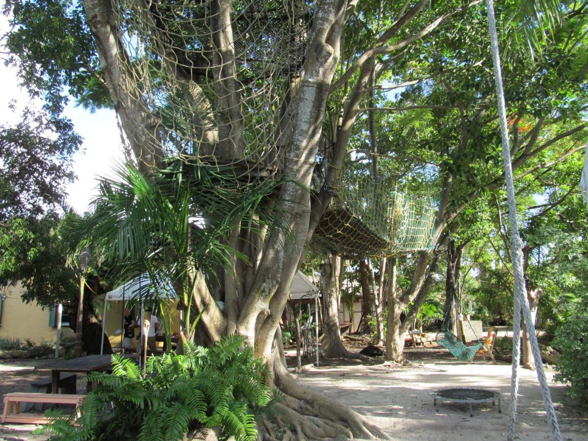 Hoosville Hostel Florida City Esterno foto