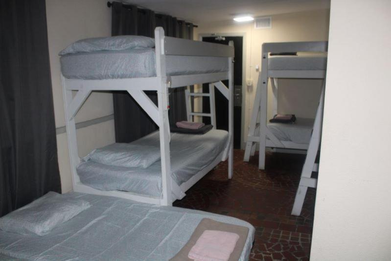 Hoosville Hostel Florida City Esterno foto