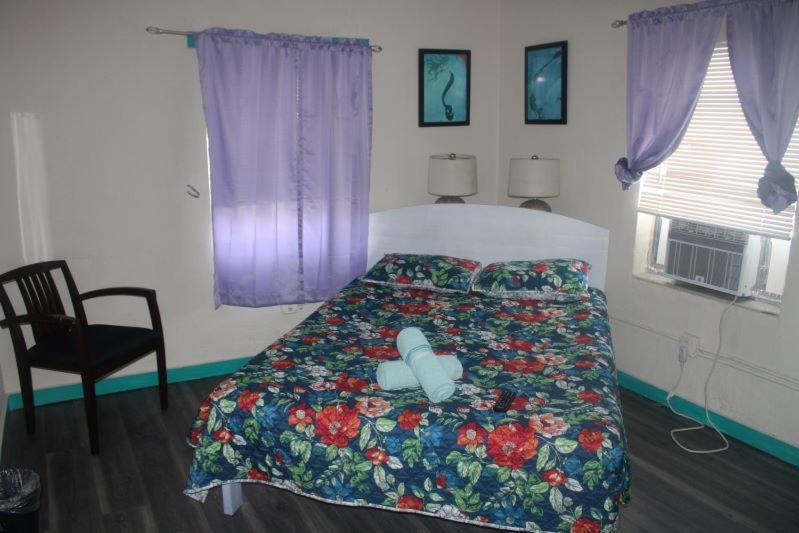Hoosville Hostel Florida City Esterno foto
