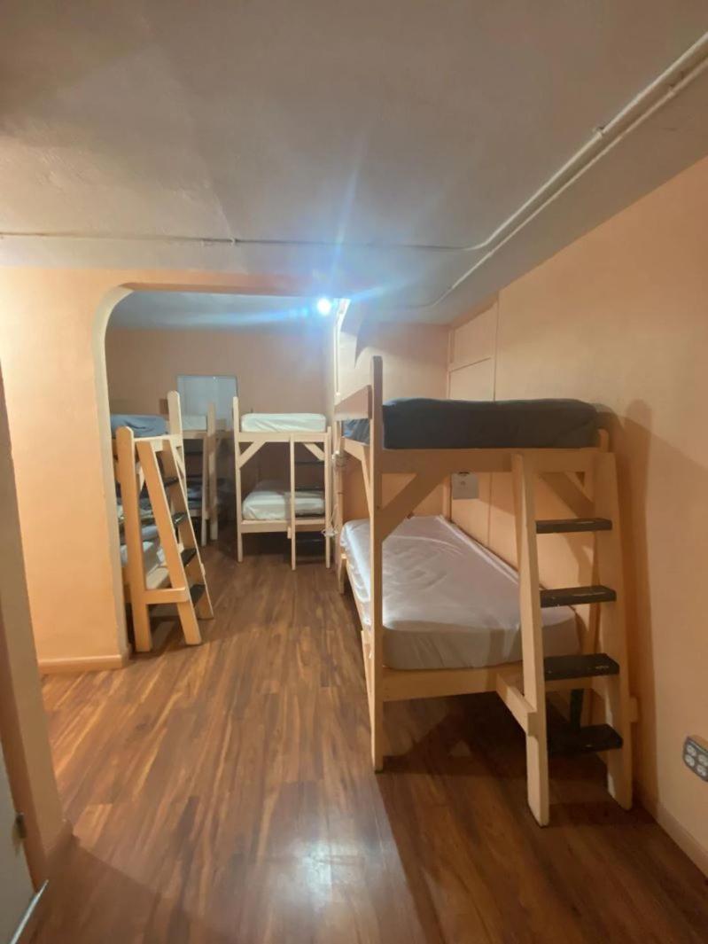 Hoosville Hostel Florida City Esterno foto